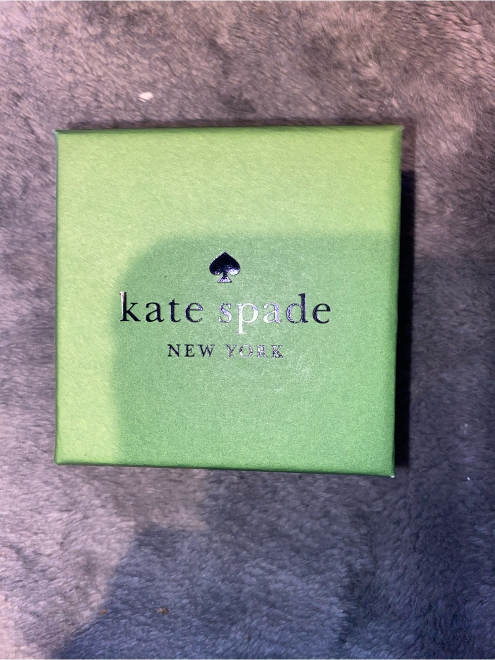 BNIB Kate Spade NY Mini Teddy Bear Gold Cubic Zirconia Stud Earrings $49 - Picture 4 of 4